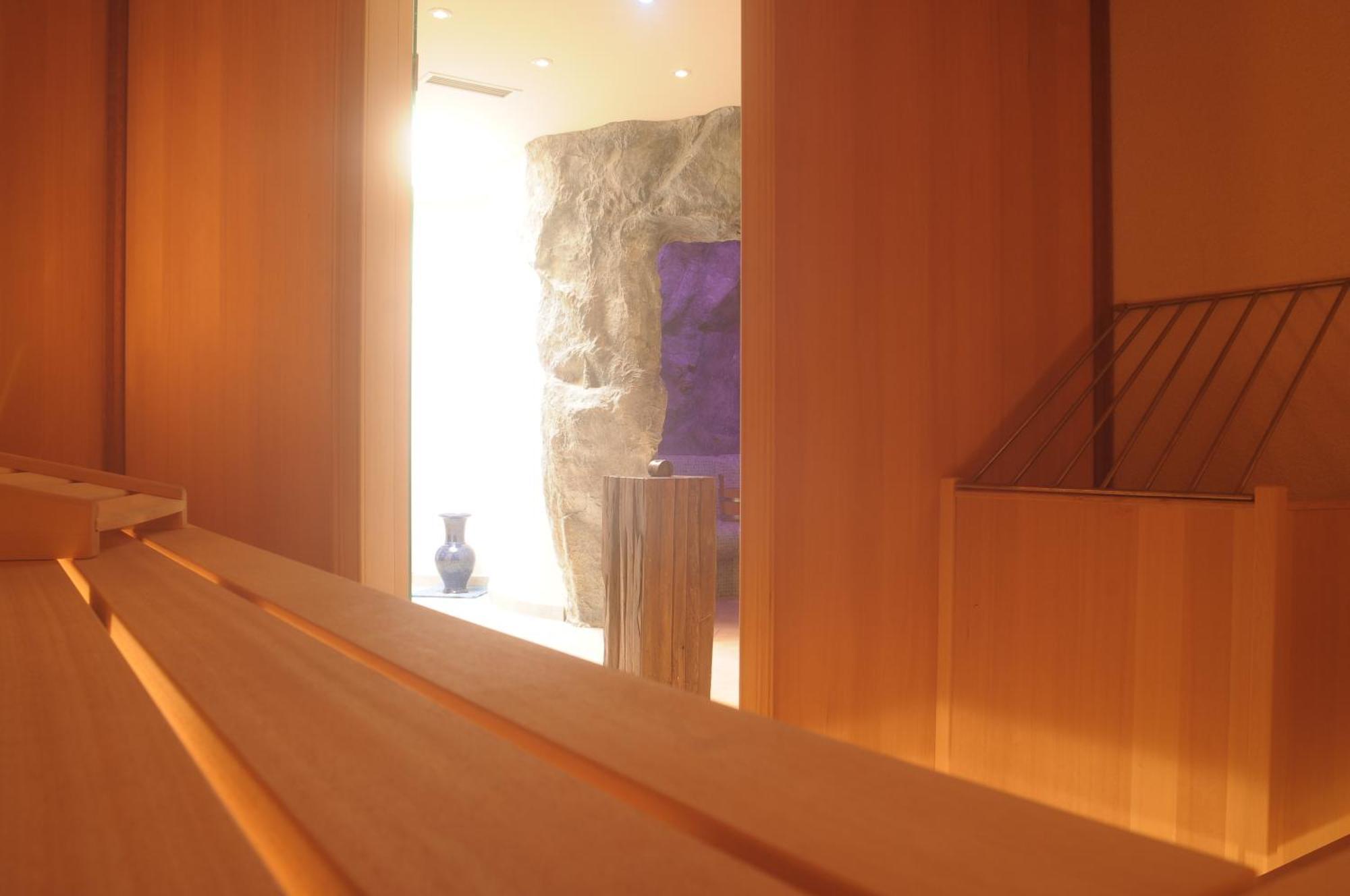 Hotel Bellaria Levico Terme Bagian luar foto