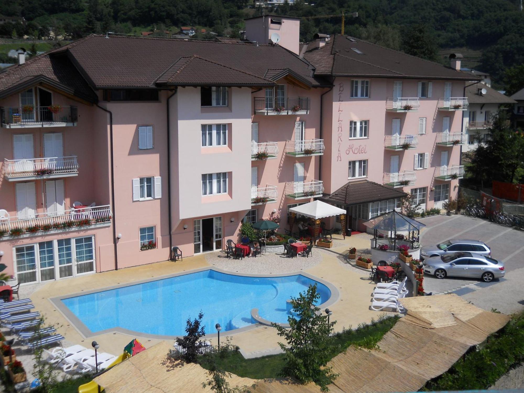 Hotel Bellaria Levico Terme Bagian luar foto